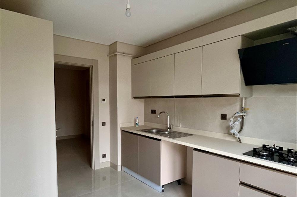 C21 LOCA’DAN EMLAK KONUTLARI 3 CEPHE BAHÇE KULLANIMI SATILIK 2+1