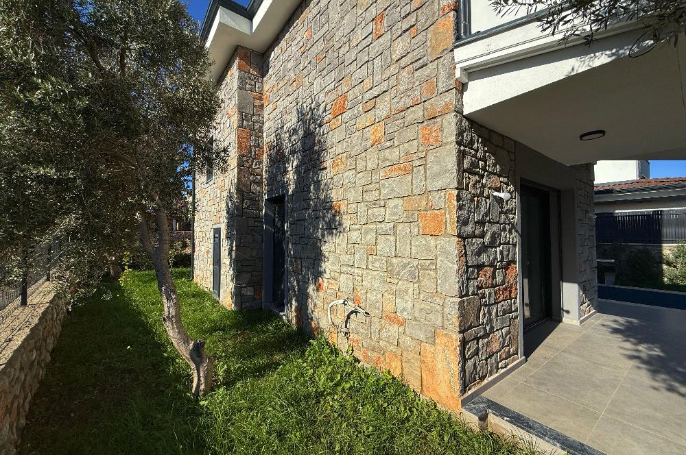 Datça Burgaz'da Satılık 3+1 Tam Müstakil Havuzlu Sıfır Villa