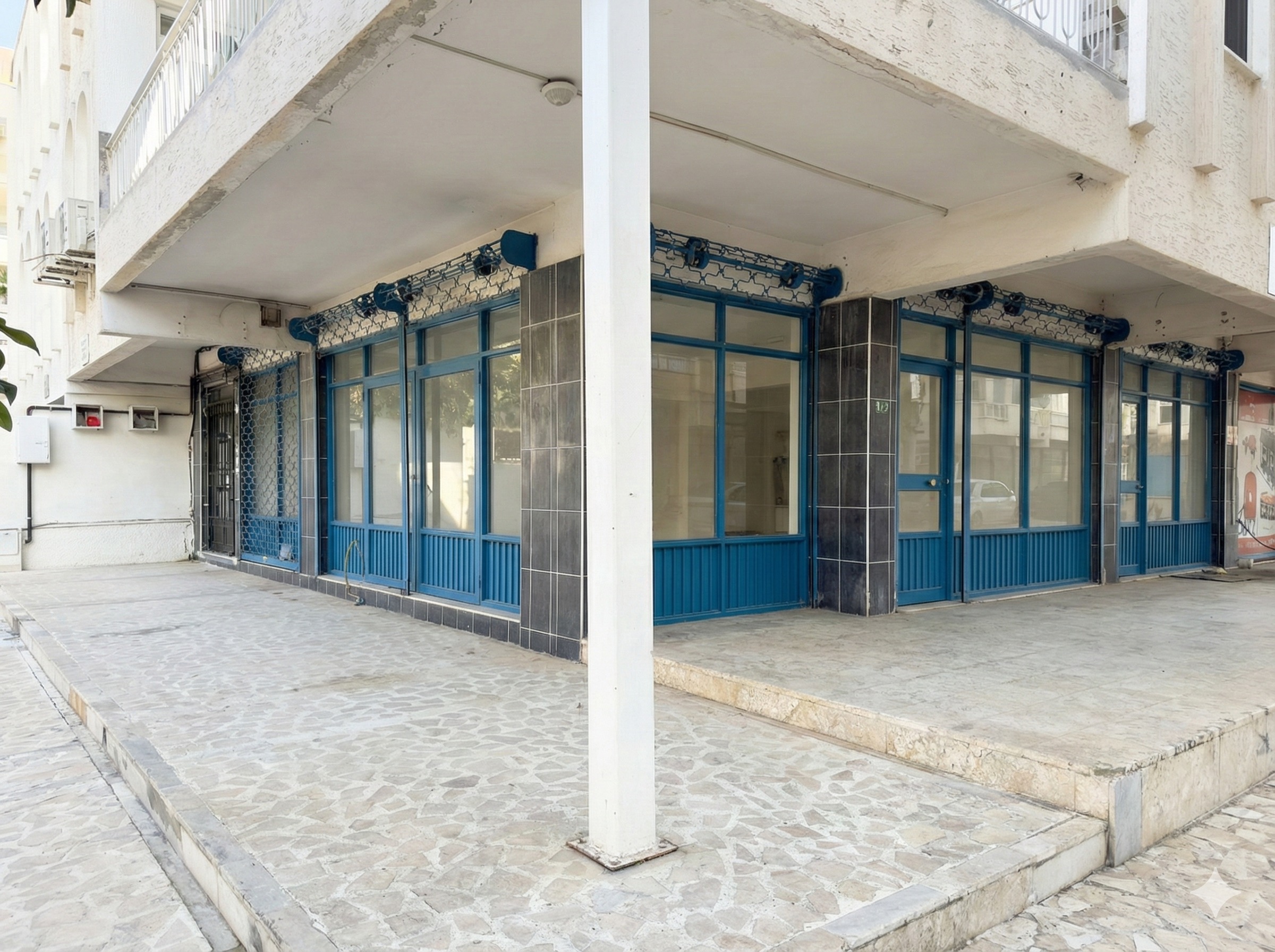 ANTALYA DOKUMA YÜKSELİŞ MAHALLESİ SATILIK DÜKKAN