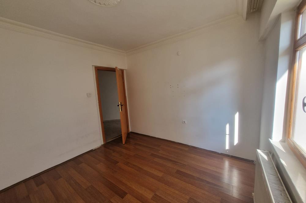 MERKEZİ KONUMDA, YATIRIMA UYGUN GENİŞ 3+1 SATILIK DAİRE