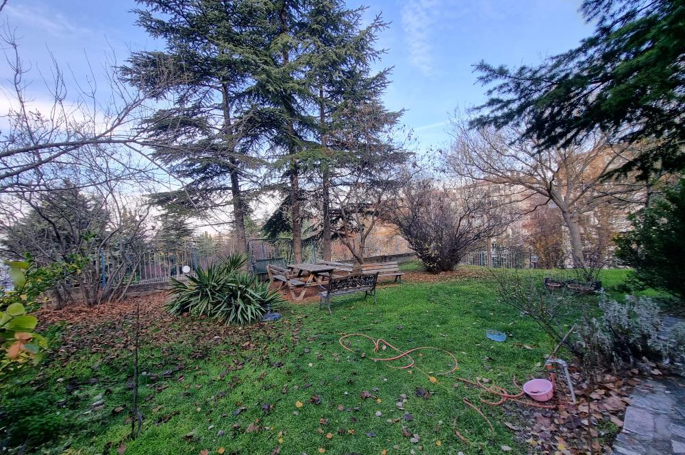 ÖVEÇLER'DE TASARIMLI SATILIK 4+1 LÜKS DUBLEKS