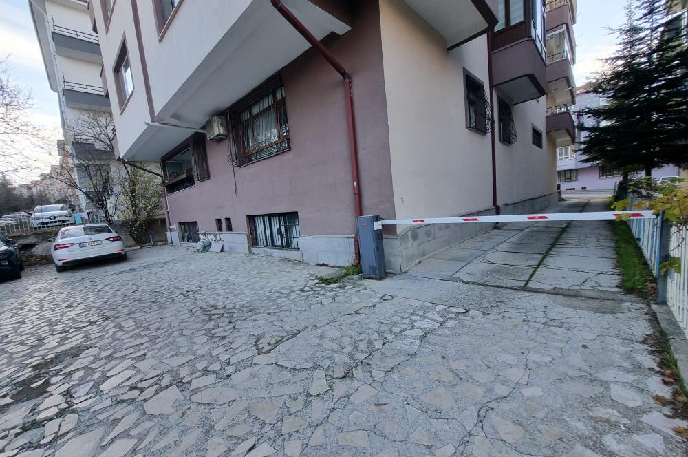 ÖVEÇLER'DE TASARIMLI SATILIK 4+1 LÜKS DUBLEKS