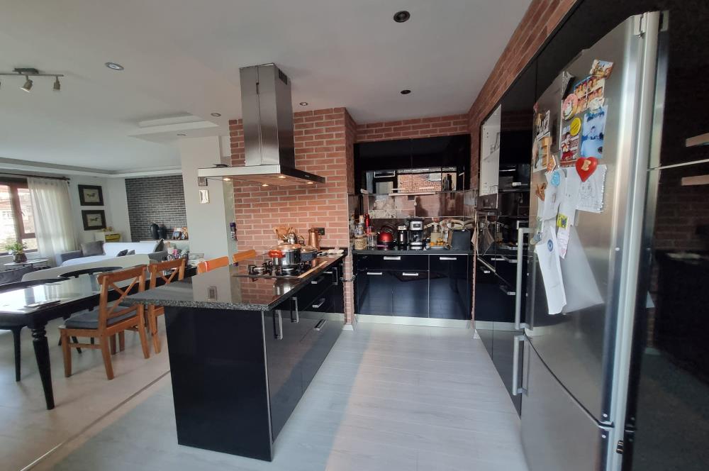 ÖVEÇLER'DE TASARIMLI SATILIK 4+1 LÜKS DUBLEKS