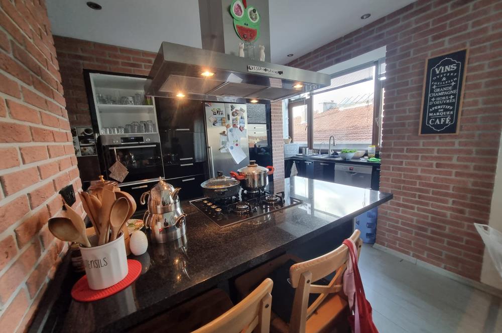 ÖVEÇLER'DE TASARIMLI SATILIK 4+1 LÜKS DUBLEKS