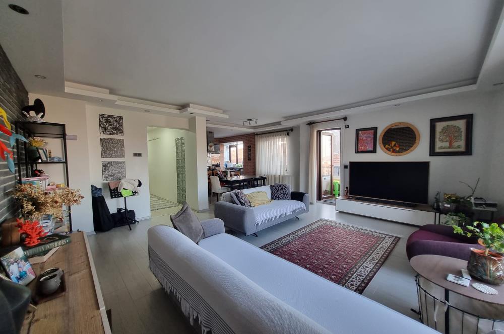 ÖVEÇLER'DE TASARIMLI SATILIK 4+1 LÜKS DUBLEKS