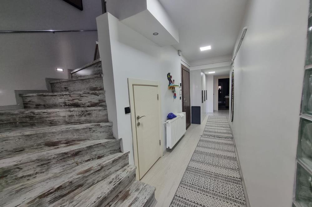 ÖVEÇLER'DE TASARIMLI SATILIK 4+1 LÜKS DUBLEKS