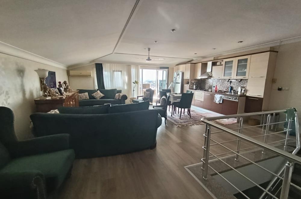 Büyükçekmece’de Deniz ve Göl Manzaralı Dubleks Daire