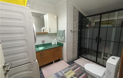 Büyükçekmece’de Deniz ve Göl Manzaralı Dubleks Daire