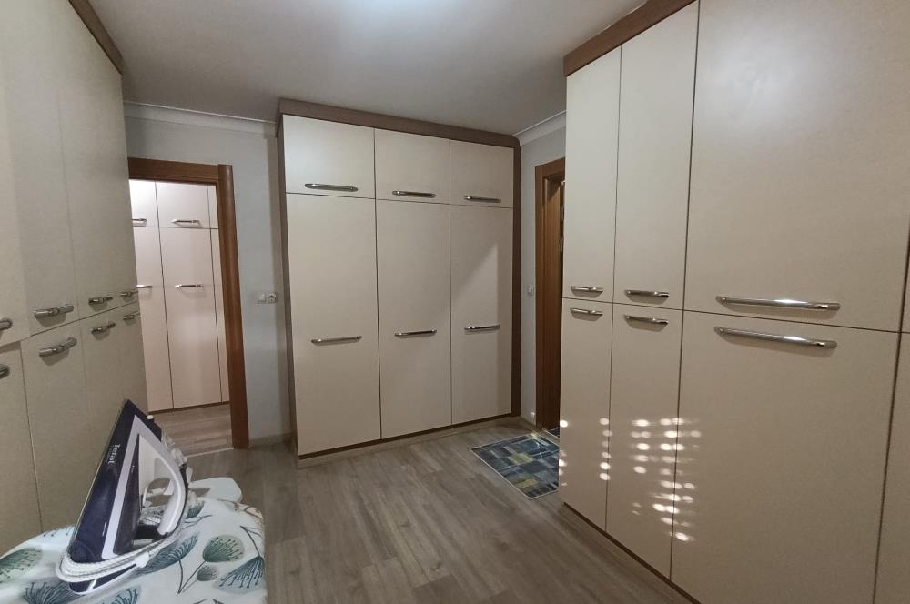 Büyükçekmece’de Deniz ve Göl Manzaralı Dubleks Daire