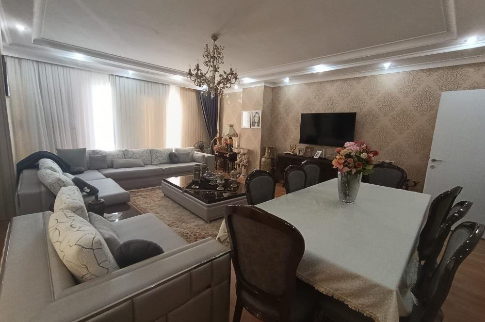 Büyükçekmece’de Deniz ve Göl Manzaralı Dubleks Daire