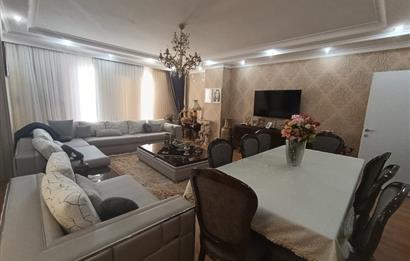 Büyükçekmece’de Deniz ve Göl Manzaralı Dubleks Daire