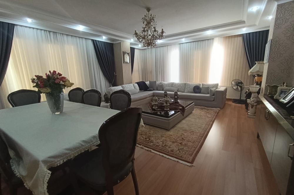 Büyükçekmece’de Deniz ve Göl Manzaralı Dubleks Daire