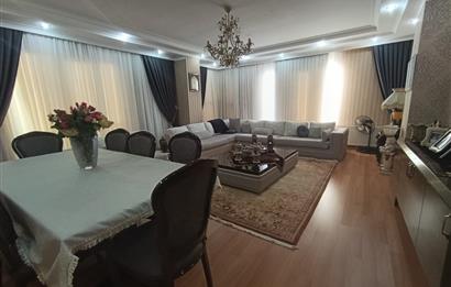 Büyükçekmece’de Deniz ve Göl Manzaralı Dubleks Daire