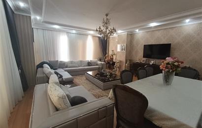 Büyükçekmece’de Deniz ve Göl Manzaralı Dubleks Daire