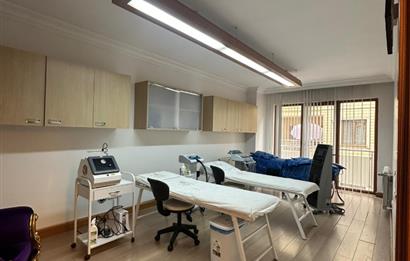 Ümraniye Çarşı'da Full Donanımlı Devren Kiralık Güzellik Merkezi