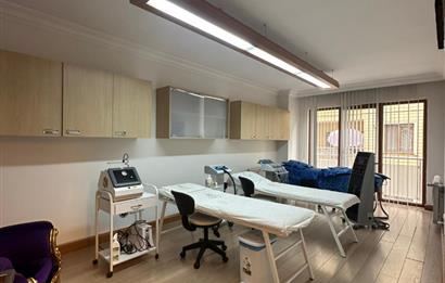Ümraniye Çarşı'da Full Donanımlı Devren Kiralık Güzellik Merkezi