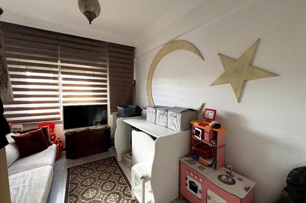 BOSTANLI NAZAN ÖNCEL CADDESİNDE (SİM 3 BLOK) 3+1 SATILIK DAİRE Favorilerime Ekle Yazdır Facebook ile paylaş