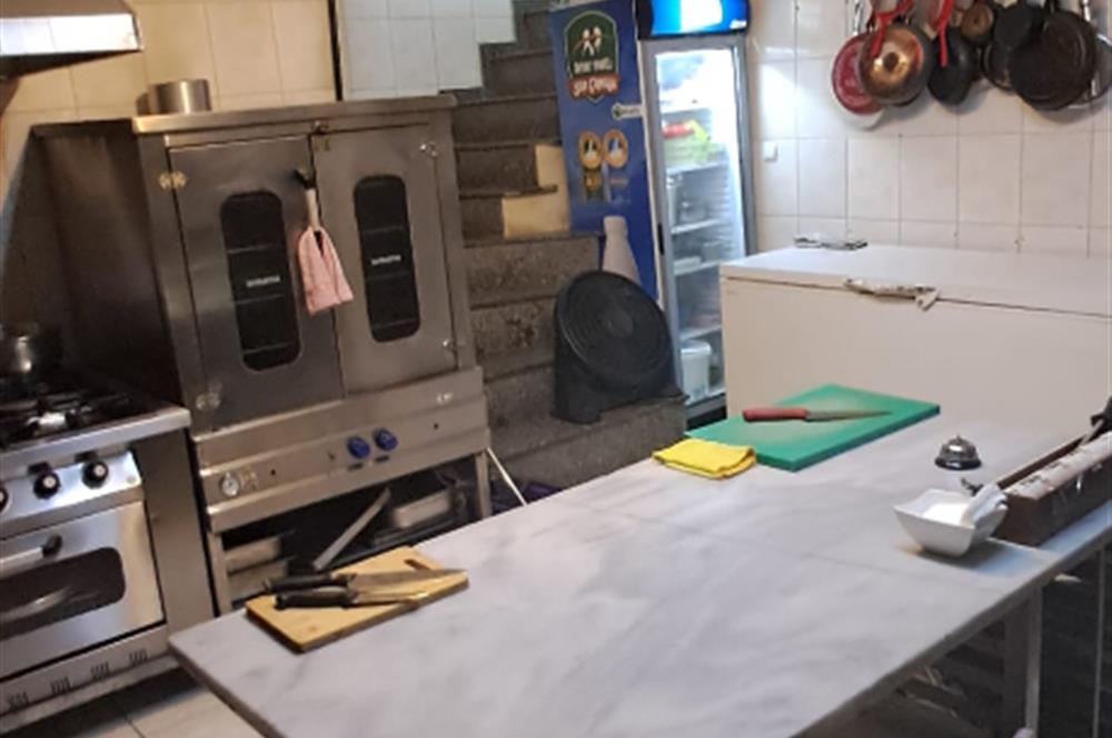 ATAŞEHİR ÖRNEK MAHALLESİ'NDE DEVREN KİRALIK LOKANTA