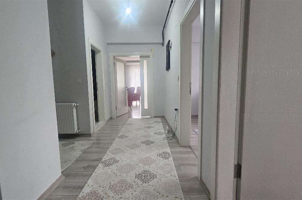 Cumhuriyet Mahallesinde 143 m² Ferah 3+1 – Sahile 5 dk, Karayoluna 1 dk!