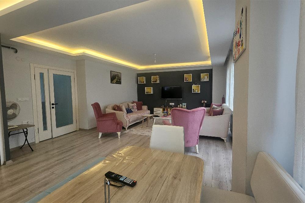 Cumhuriyet Mahallesinde 143 m² Ferah 3+1 – Sahile 5 dk, Karayoluna 1 dk!