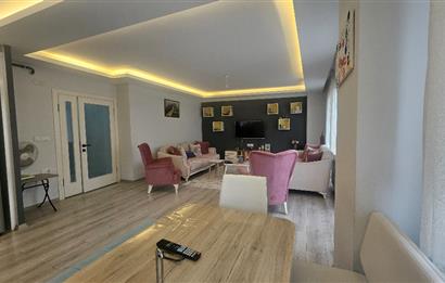 Cumhuriyet Mahallesinde 143 m² Ferah 3+1 – Sahile 5 dk, Karayoluna 1 dk!