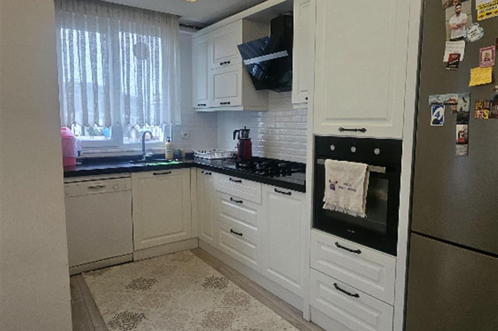 Cumhuriyet Mahallesinde 143 m² Ferah 3+1 – Sahile 5 dk, Karayoluna 1 dk!