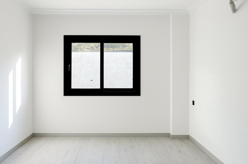 Bodrum Turgutreis'te Satılık Havuzlu Sitede Ferah 2+1 Daireler