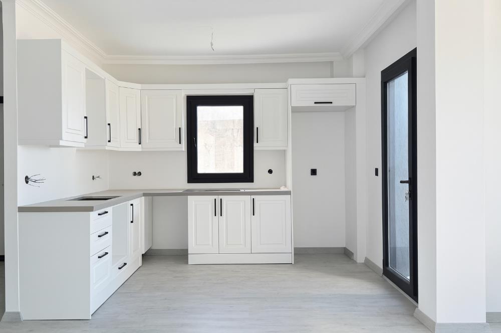 Bodrum Turgutreis'te Satılık Havuzlu Sitede Ferah 2+1 Daireler