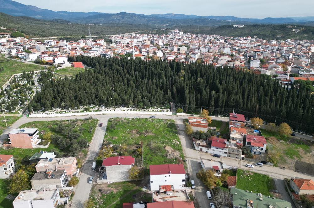 C21 BAL’DAN EDREMİT İBRAHİMCE’DE// YOLA YAKIN 199 m2 ARSA