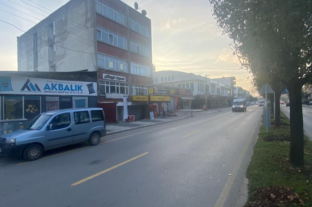 C21 İZ MEHMET ÇAKAR'DAN BOSNA CADDESİ SATILIK İŞ YERİ