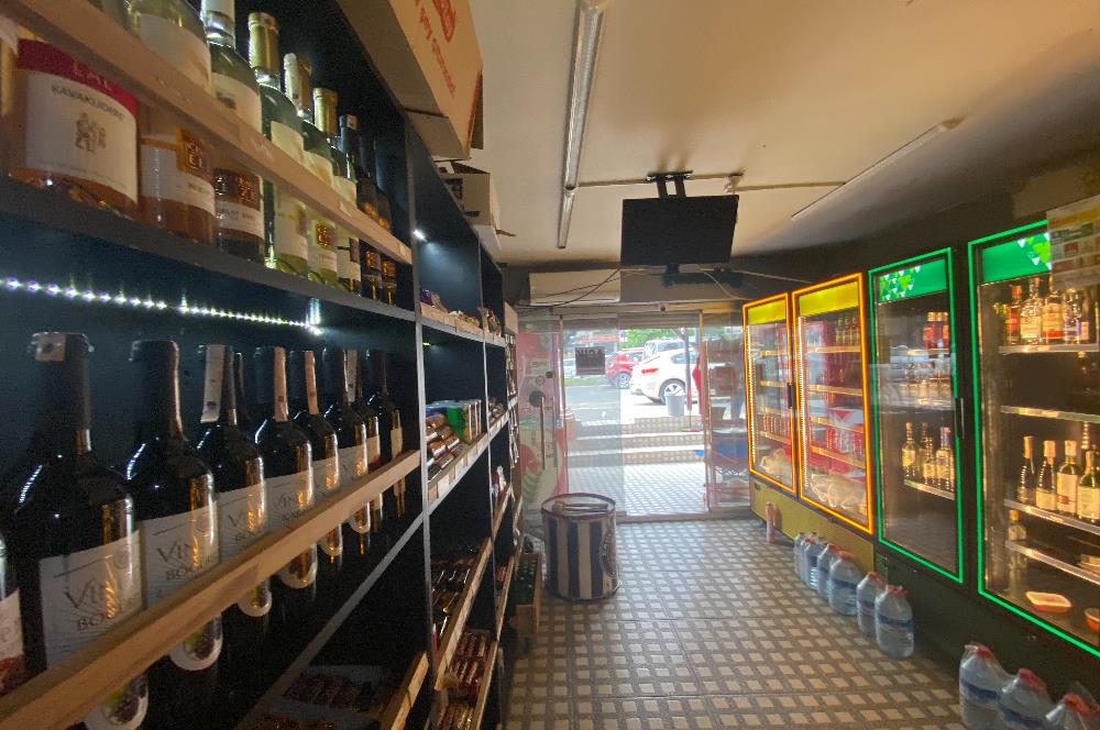 C21 İZ MEHMET ÇAKAR'DAN BOSNA CADDESİ SATILIK İŞ YERİ