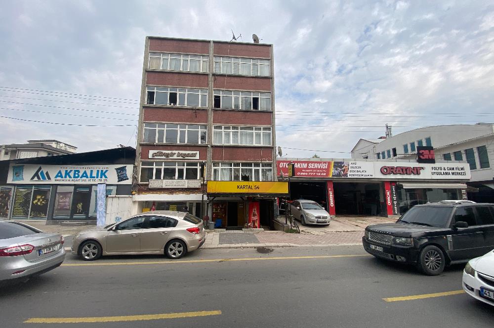 C21 İZ MEHMET ÇAKAR'DAN BOSNA CADDESİ SATILIK İŞ YERİ
