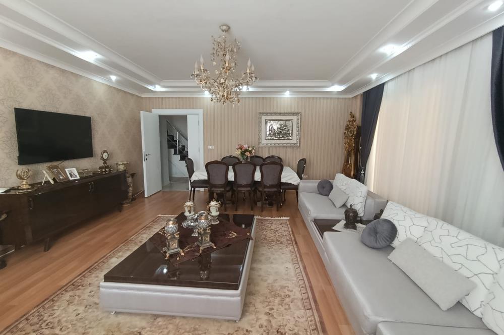 Büyükçekmece’de Deniz ve Göl Manzaralı Dubleks Daire