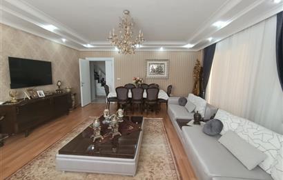 Büyükçekmece’de Deniz ve Göl Manzaralı Dubleks Daire