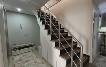 Büyükçekmece’de Deniz ve Göl Manzaralı Dubleks Daire