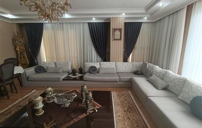 Büyükçekmece’de Deniz ve Göl Manzaralı Dubleks Daire