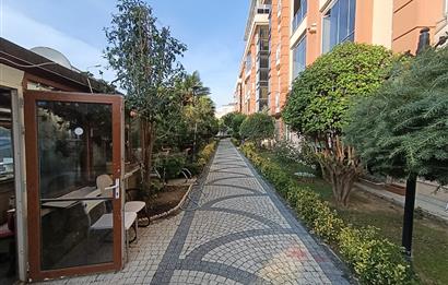 Büyükçekmece’de Deniz ve Göl Manzaralı Dubleks Daire