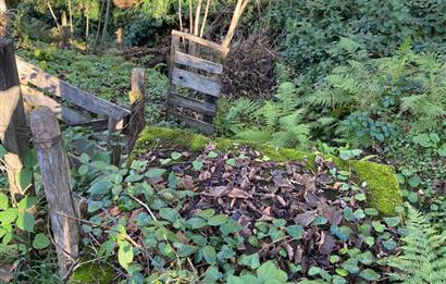 CENTURY 21'DEN PERŞEMBE YENİKÖY'DE DENİZ MANZARALI BAHÇE