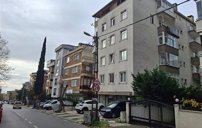 Maltepe Cevizli Mahallesi Cadde Üzeri Satılık 3+1 Daire