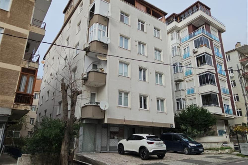 Maltepe Cevizli Mahallesi Cadde Üzeri Satılık 3+1 Daire