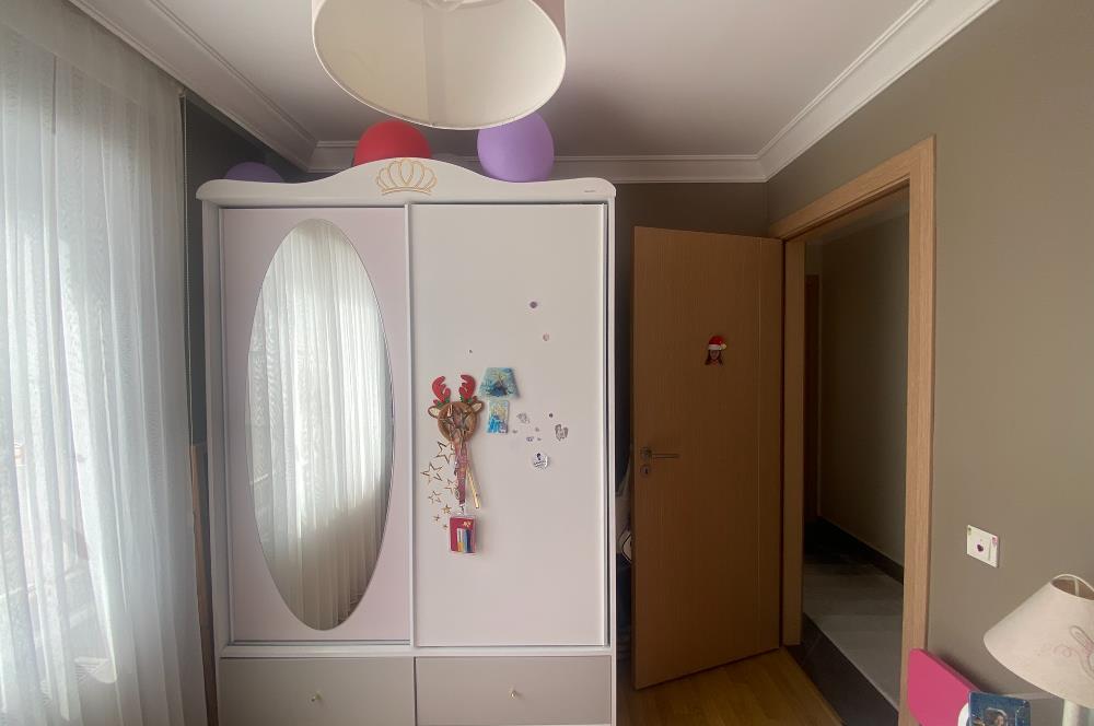 ÇEKMEKÖY BEŞYILDIZ MİRA EVLERİNDE SATILIK 3+1 DAİRE