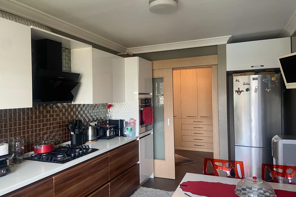 ÇEKMEKÖY BEŞYILDIZ MİRA EVLERİNDE SATILIK 3+1 DAİRE