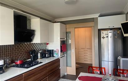 ÇEKMEKÖY BEŞYILDIZ MİRA EVLERİNDE SATILIK 3+1 DAİRE