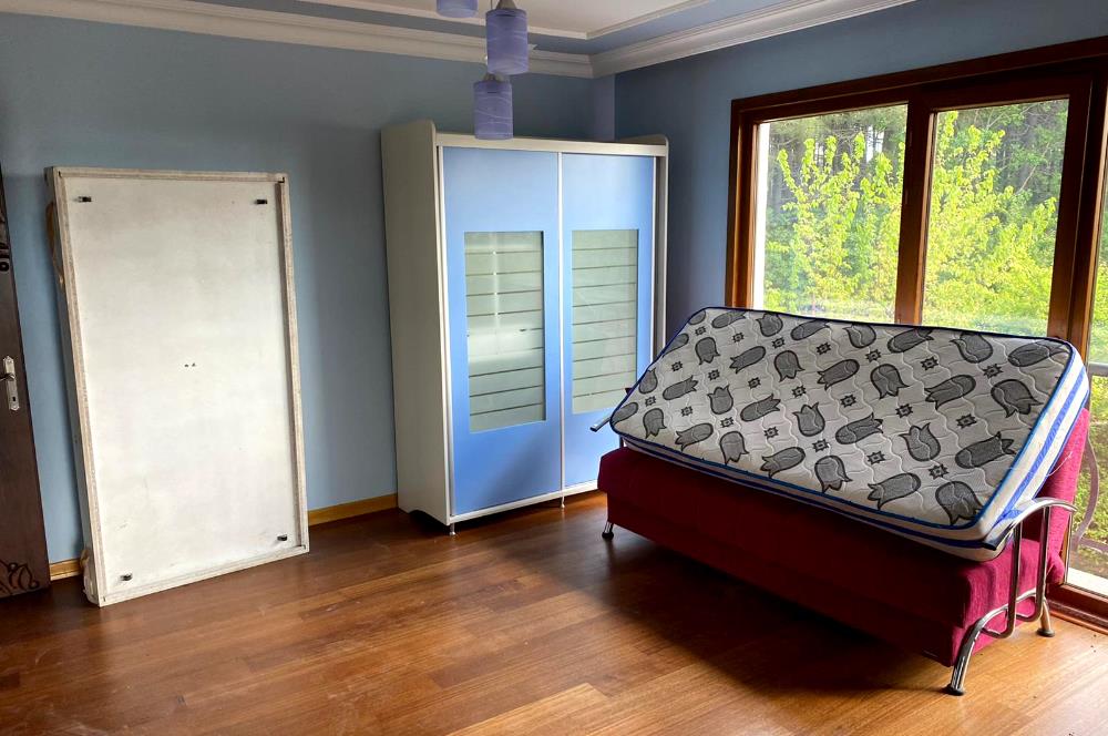 Çekmeköy Merkez Mahallesinde İmarlı Satılık Arsa 