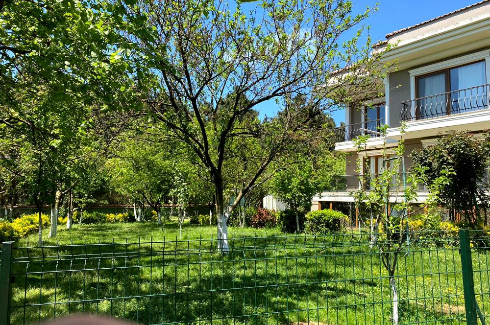 Çekmeköy Merkez Mahallesinde İmarlı Satılık Arsa 