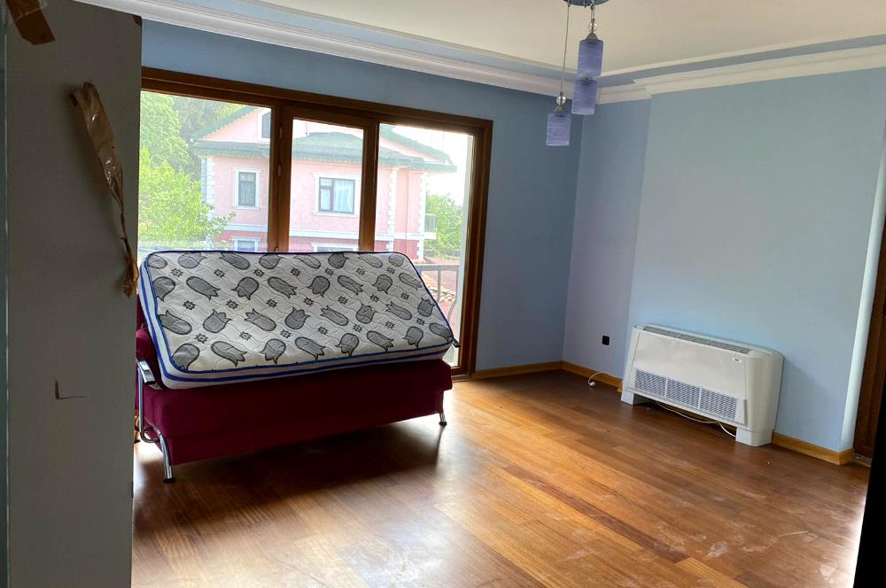 Çekmeköy Merkez Mahallesinde İmarlı Satılık Arsa 