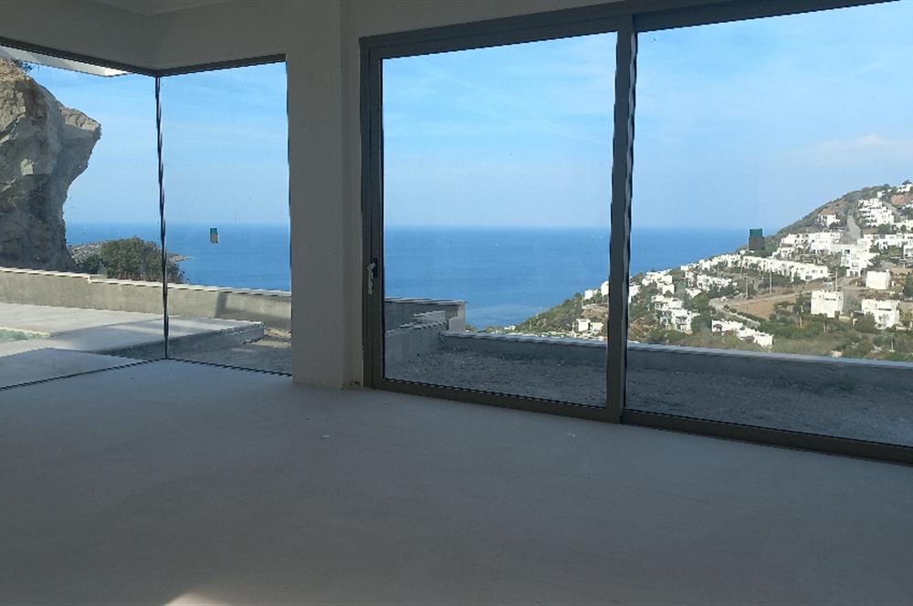 Bodrum Yalıkavak Panaromik deniz manzaralı satılık tek kat sıfır villa