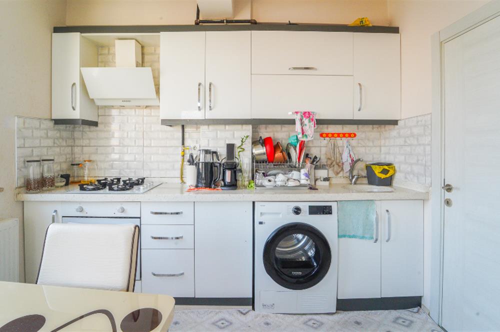 C21 Bal'dan Ali Hikmet Paşa Mah.'de Satılık 2+0 Daire