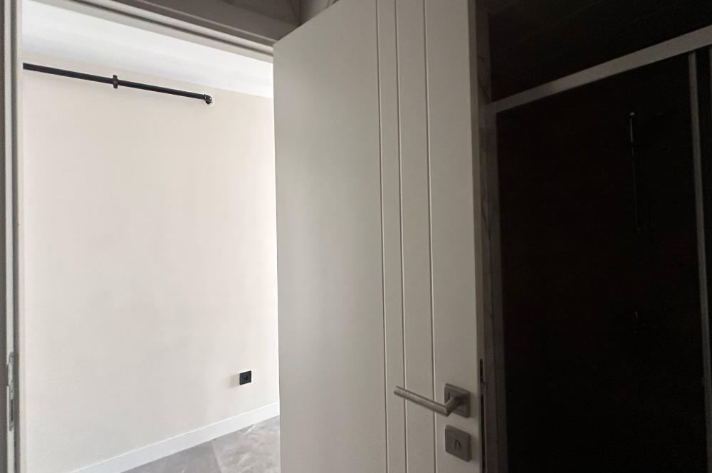 Büyükçekmece Mimaroba Satılık Kısa Katlı 3+1 Daire