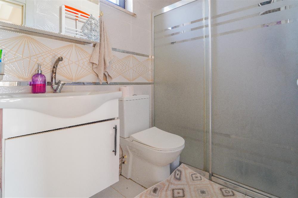 C21 Bal'dan Ali Hikmet Paşa Mah.'de Satılık 2+0 Daire